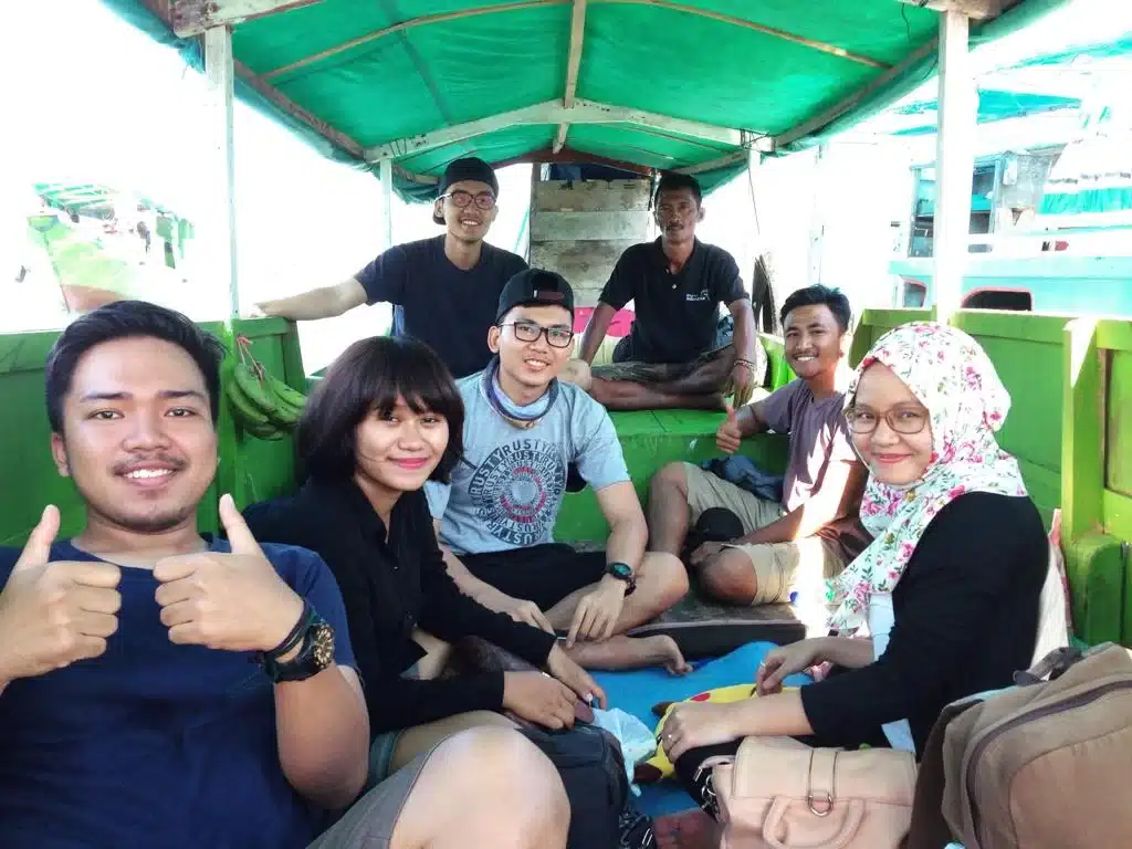 Full Day Sharing Komodo Tour 4 Spot